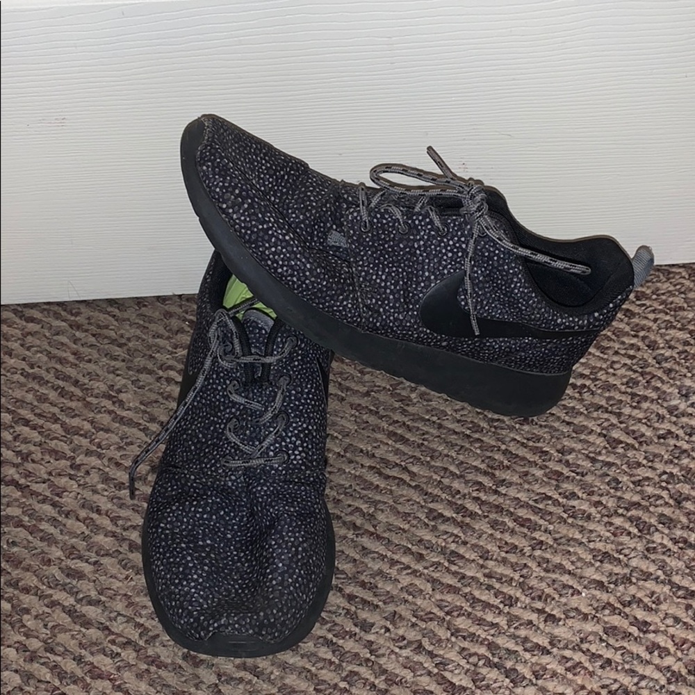 Nike Roshe Runs